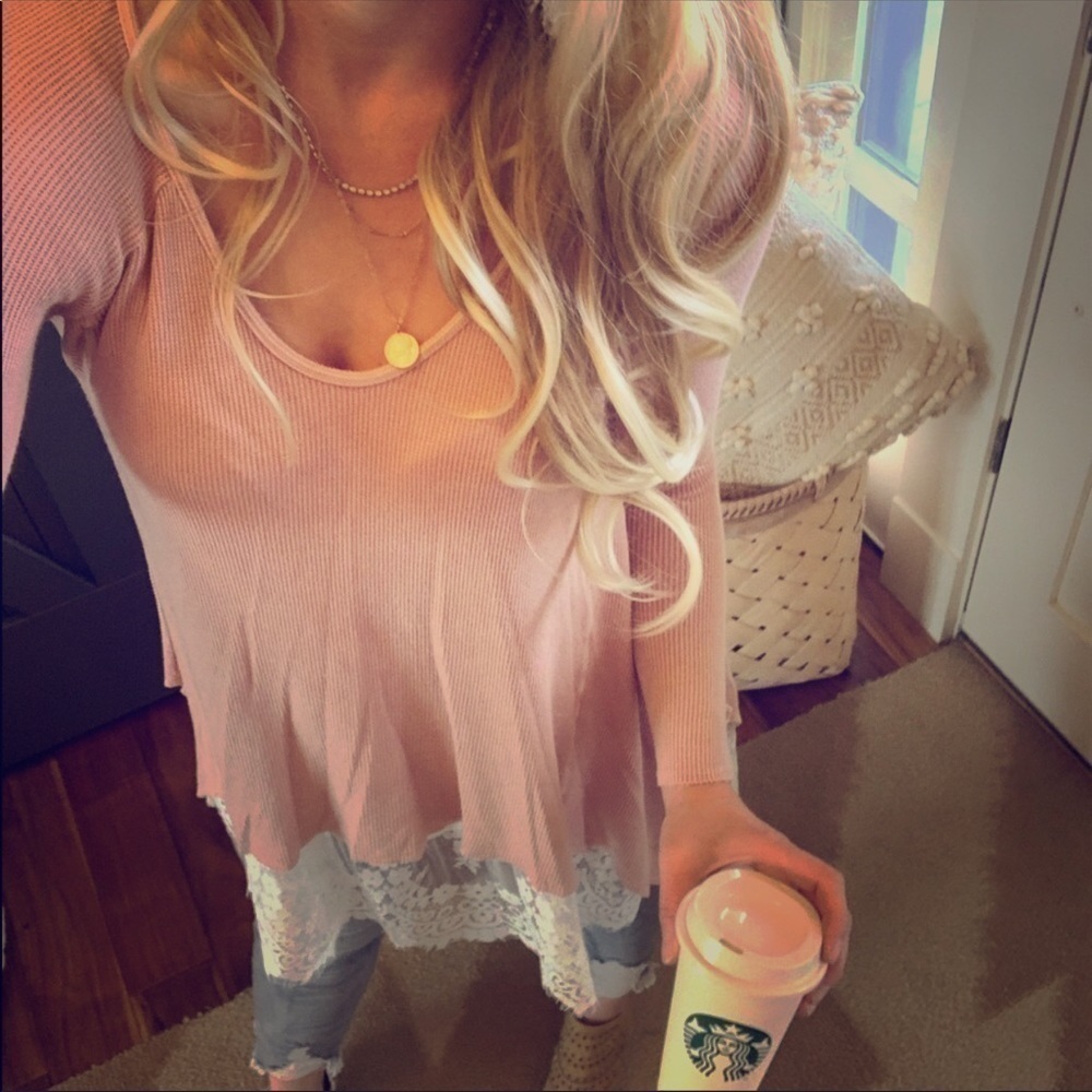 🎉HOST PICK🎉 Sweetest Blush Pink Knit Blouse